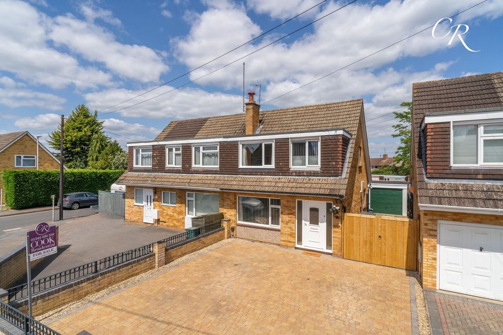 Property photo 1 of 17