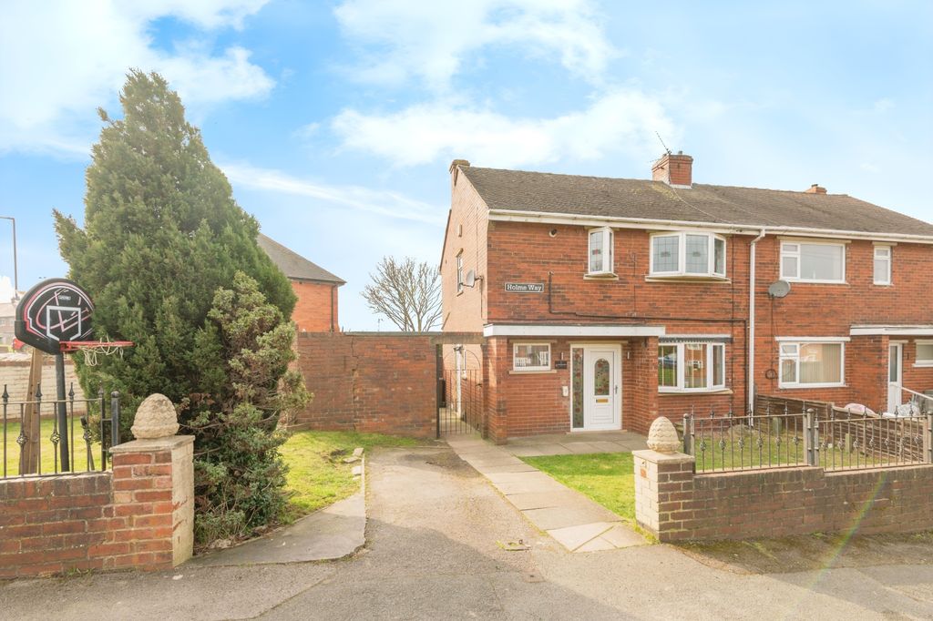 Property photo 2 of 15