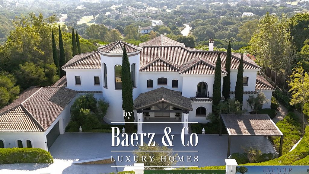 Property photo 2 of 35