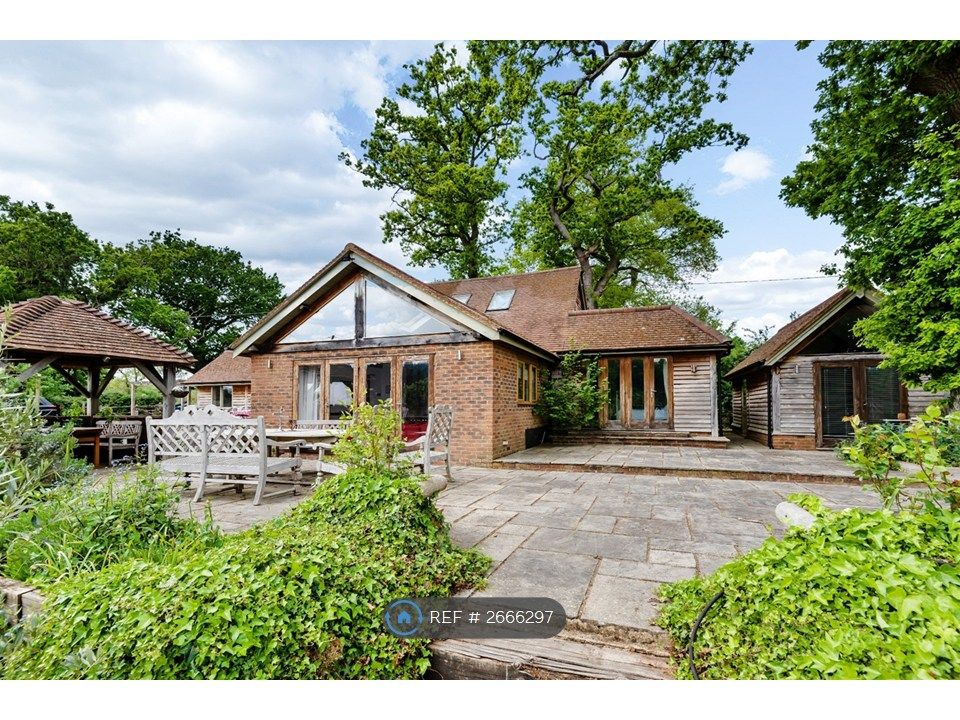 Property photo 1 of 34 Open Plan Contemporary 3 Bed Ensuite