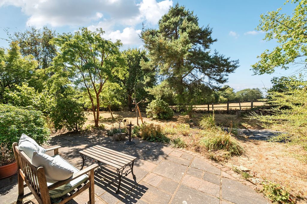 Property photo 3 of 13