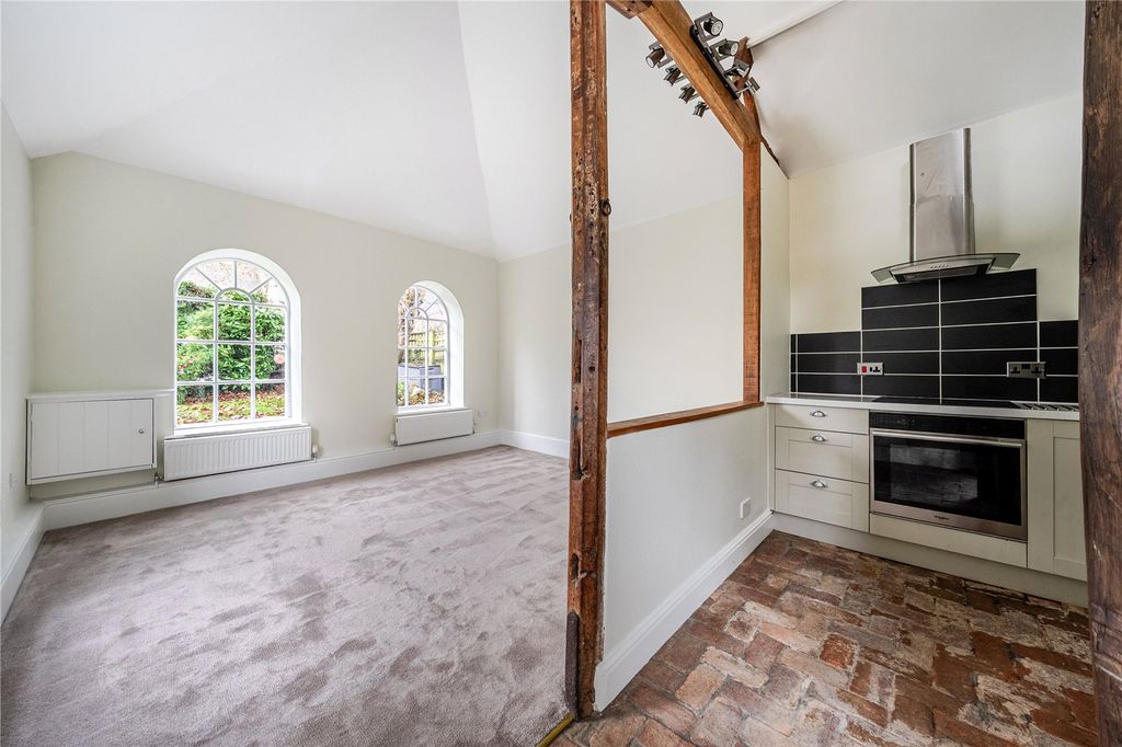 Property photo 3 of 11 Picture No. 06