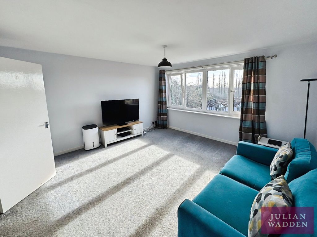 Property photo 2 of 9 Picture 2