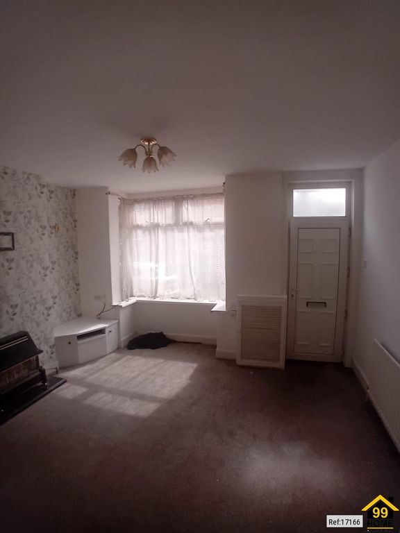Property photo 2 of 18 Photo 1