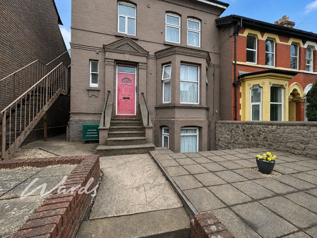 Property photo 1 of 17 Front