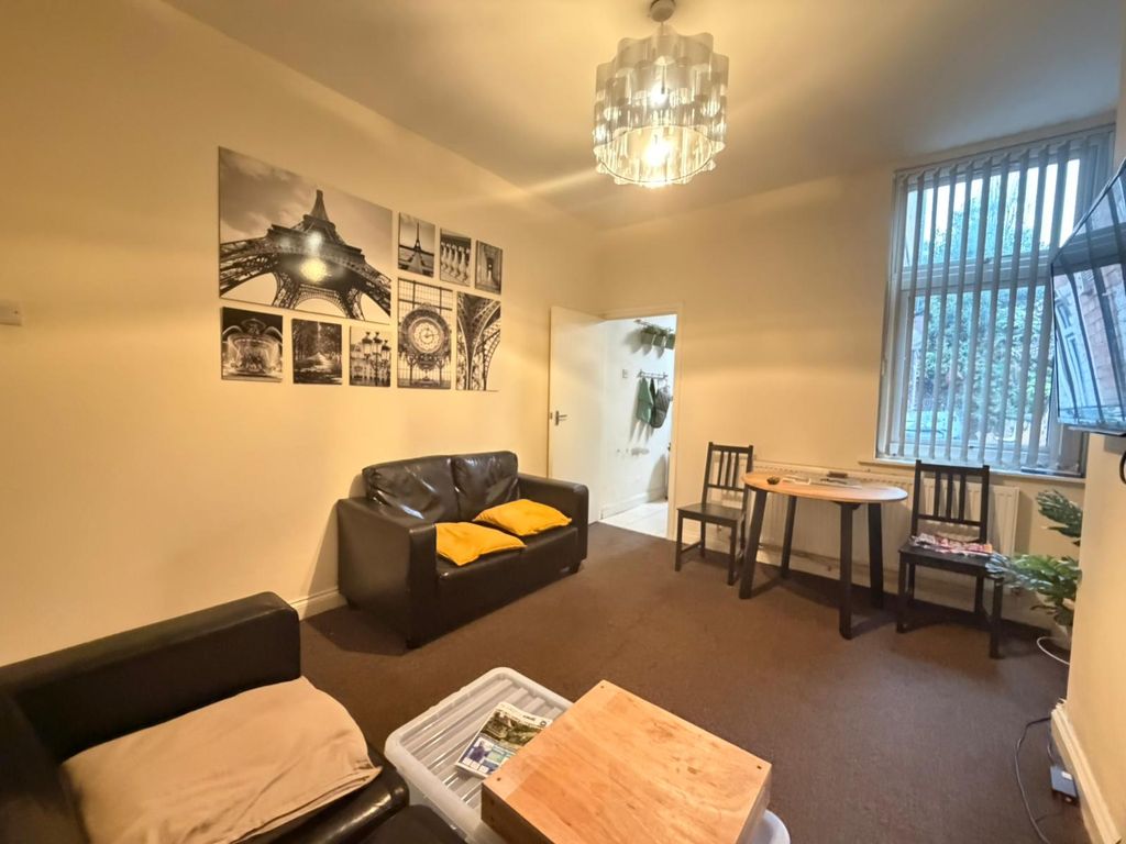 Property photo 2 of 12 Whatsapp Image 2025-12-12 At 11.42.00 (3)