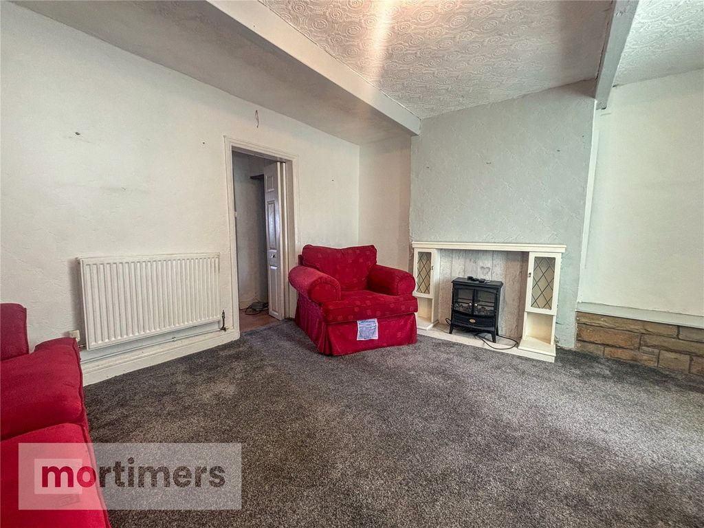 Property photo 2 of 17 Living Room