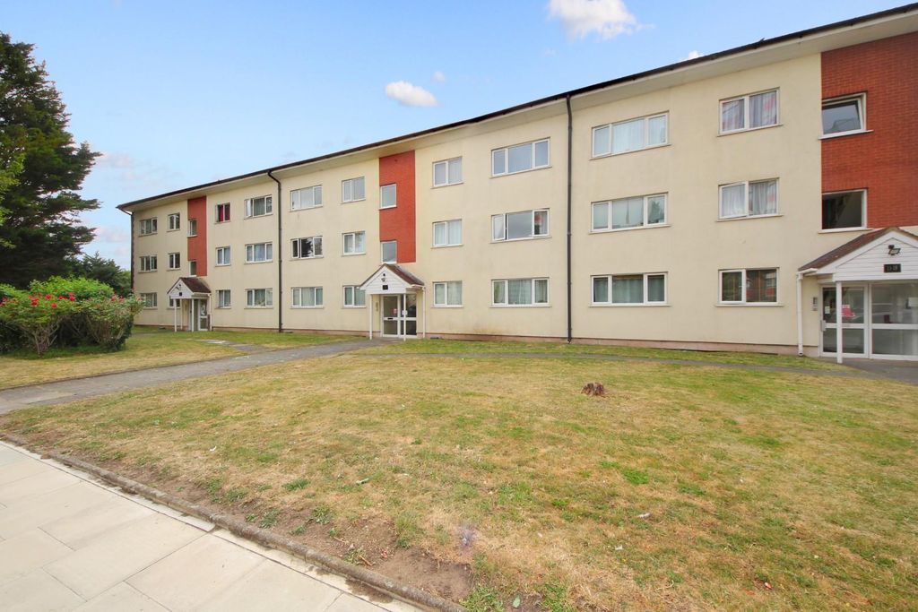 Property photo 1 of 10