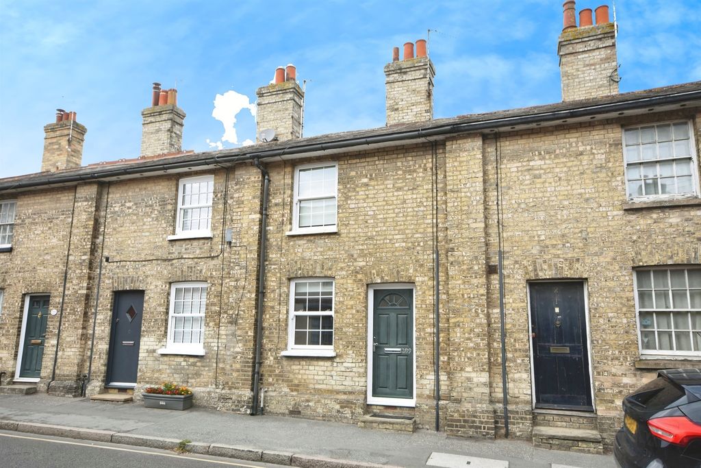 High Street, Kelvedon, Colchester CO5, 2 bed terraced house for sale, £ ...