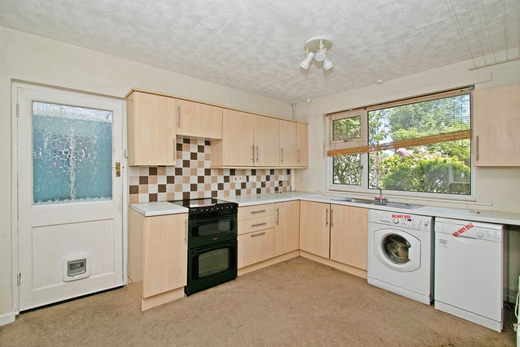 Property photo 2 of 16 Photo