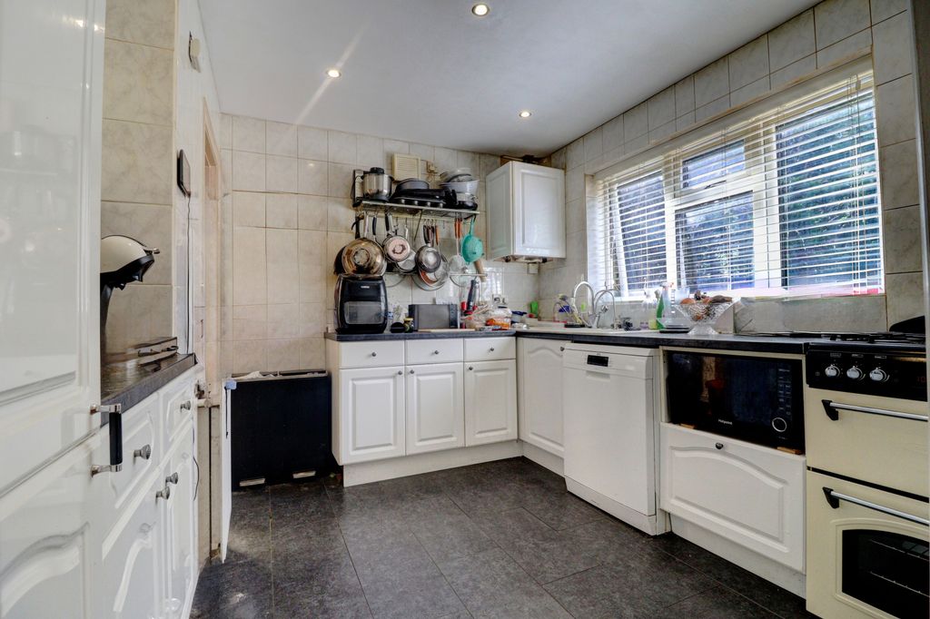 Property photo 2 of 13 Picture No. 07
