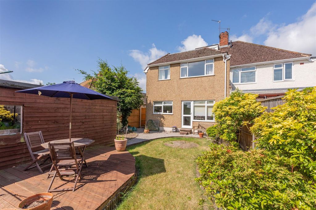 Property photo 2 of 15