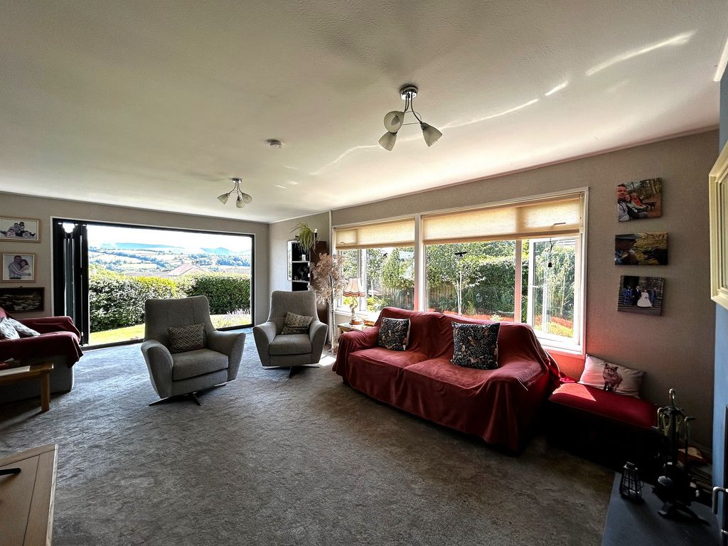 Property photo 2 of 18 Not Specified