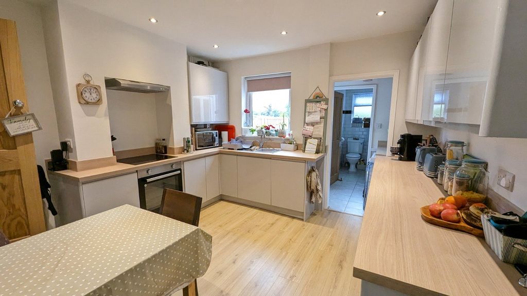 Property photo 2 of 7 Picture No. 03