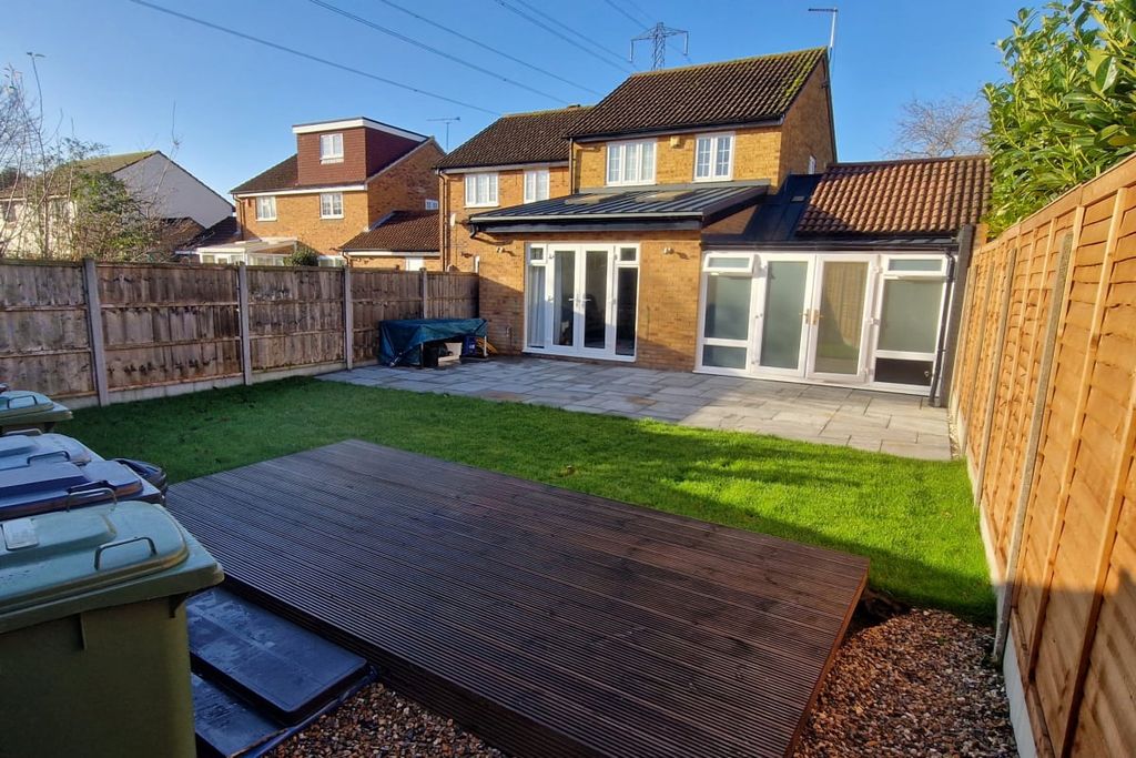 Property photo 2 of 22