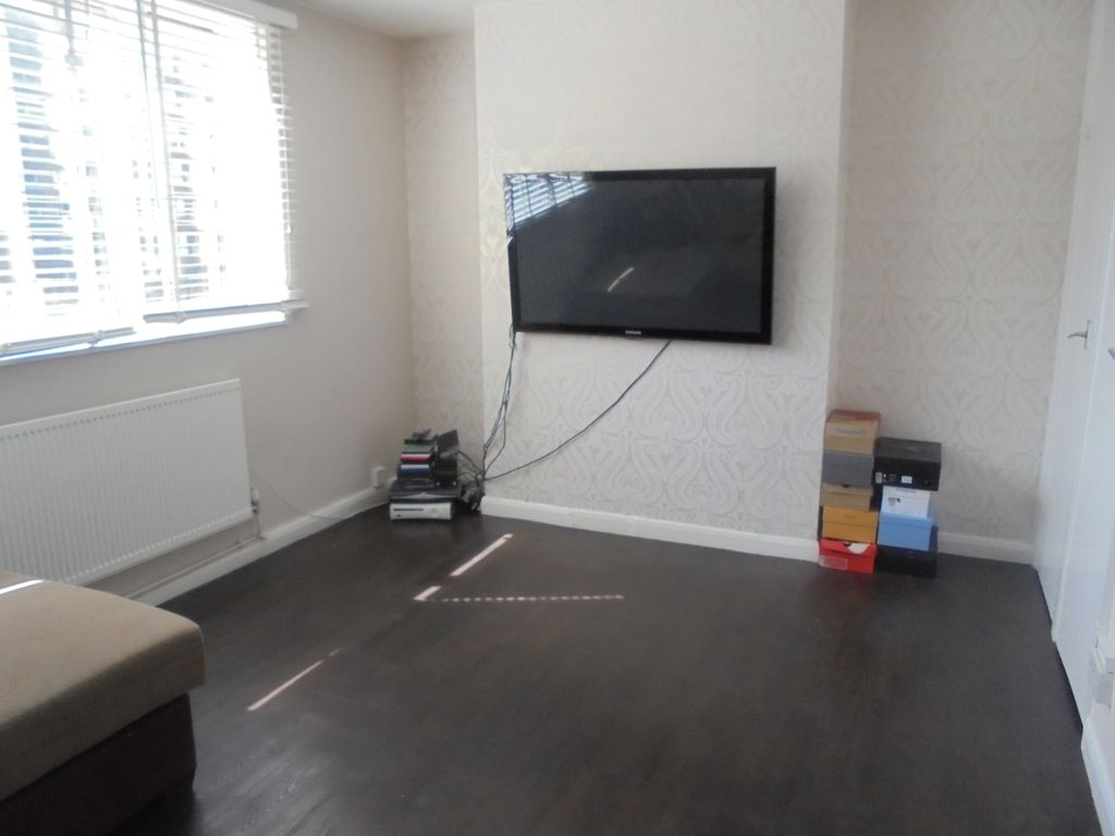 Property photo 2 of 5