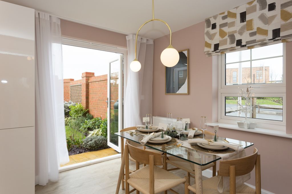 Property photo 3 of 9 Moresby Christmas Dining Area