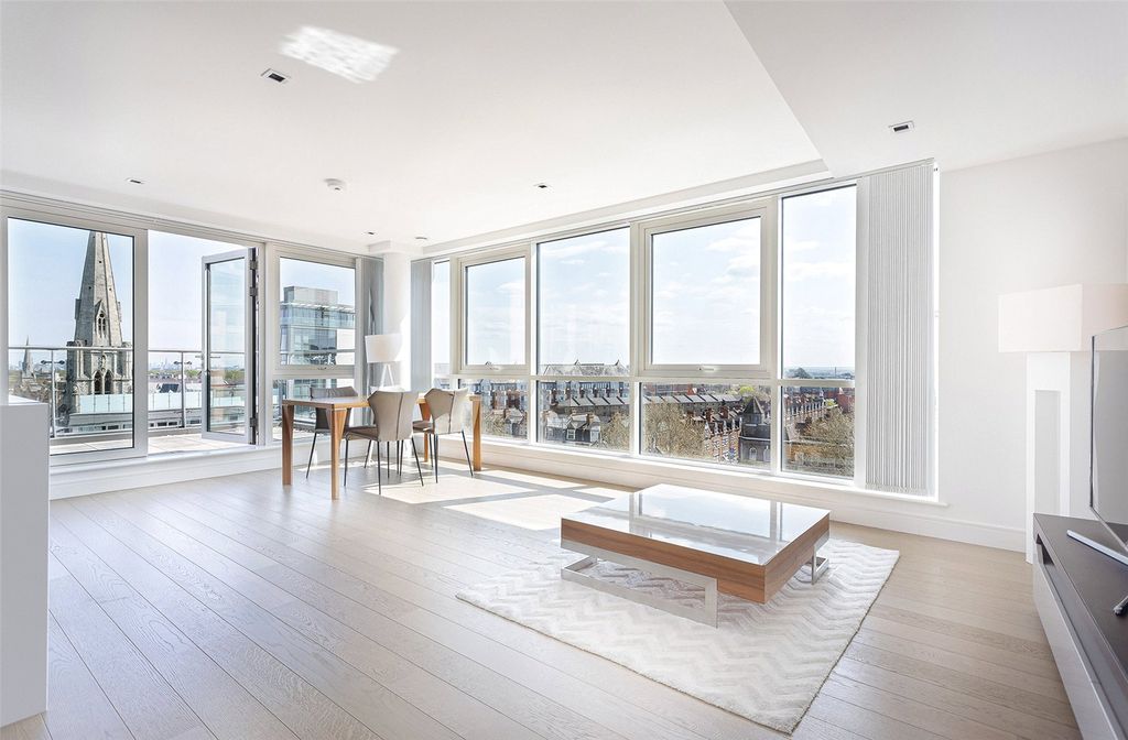 Property photo 2 of 18 Picture No. 06