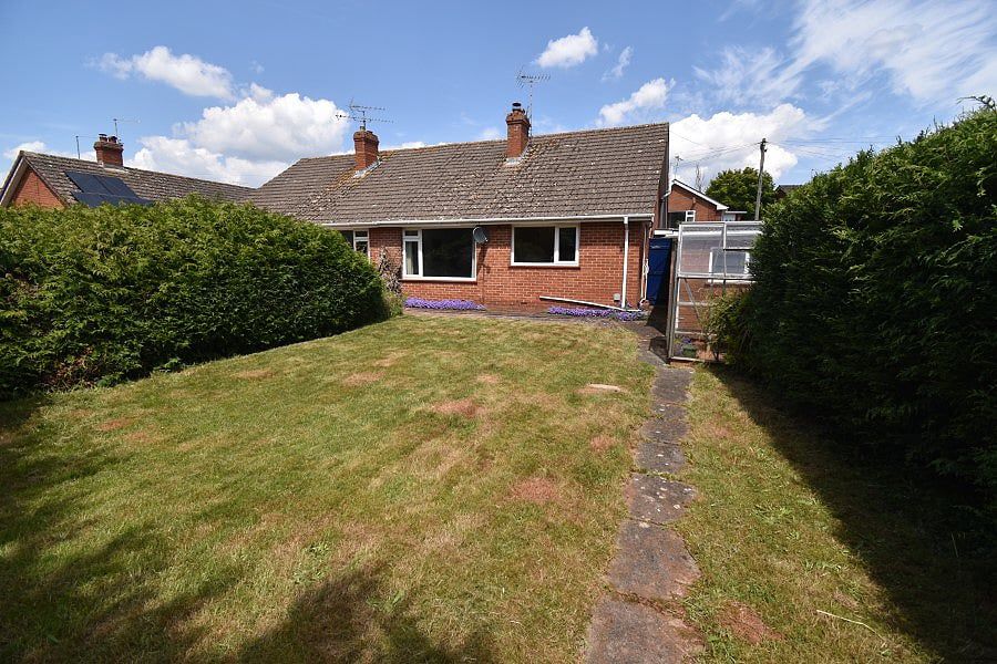 Property photo 3 of 12