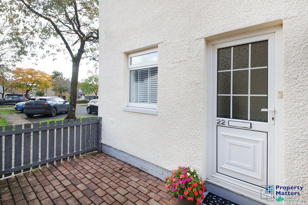 Property photo 2 of 15 Exterior