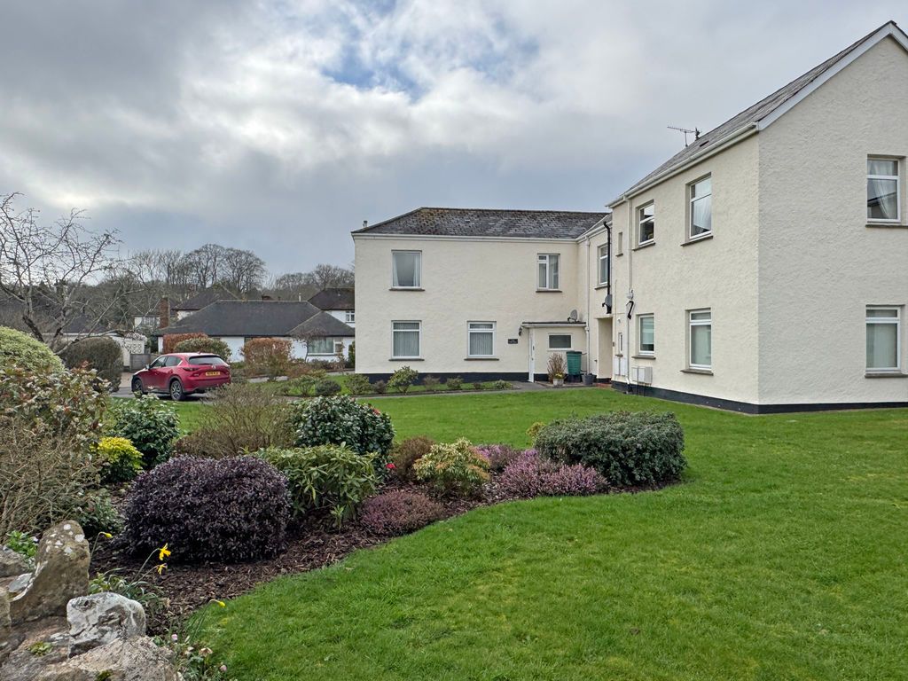 Property photo 3 of 16 Photo 16