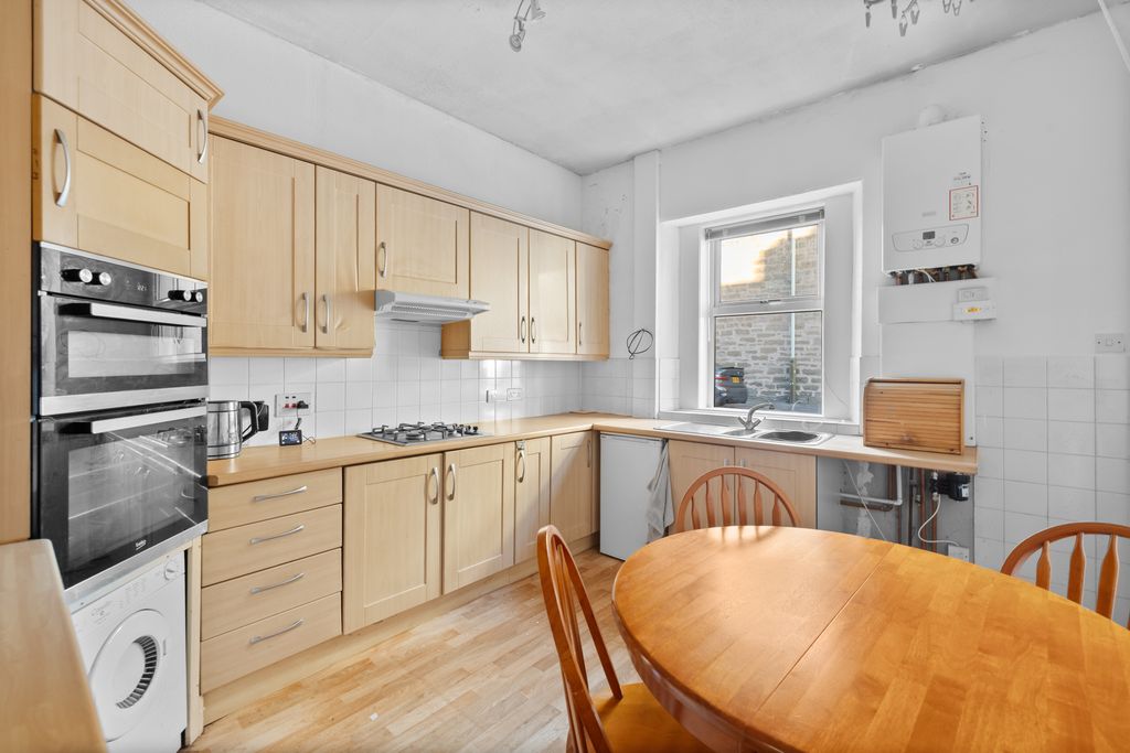 Property photo 3 of 24 Property Image 3