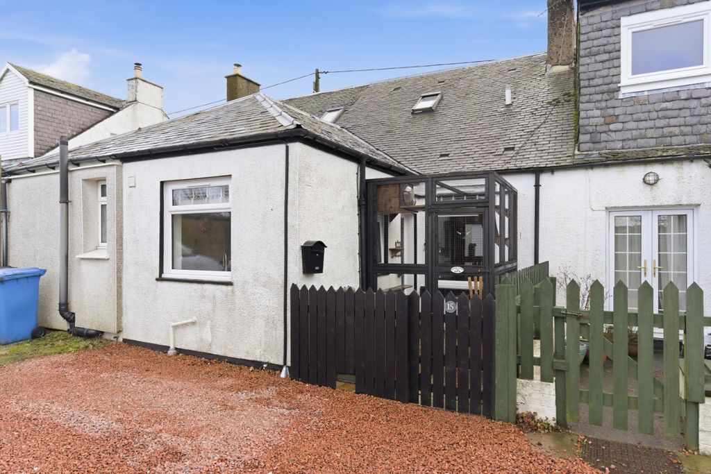 Property photo 1 of 27 4840400