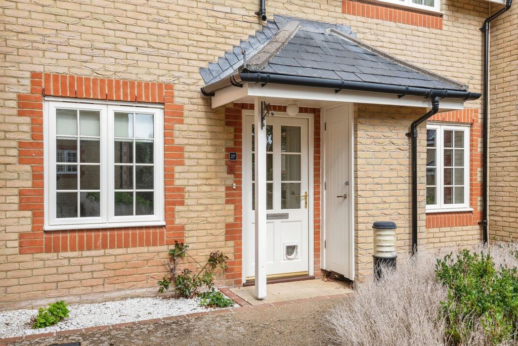 Property photo 1 of 18 Pbox-Img.Jpg