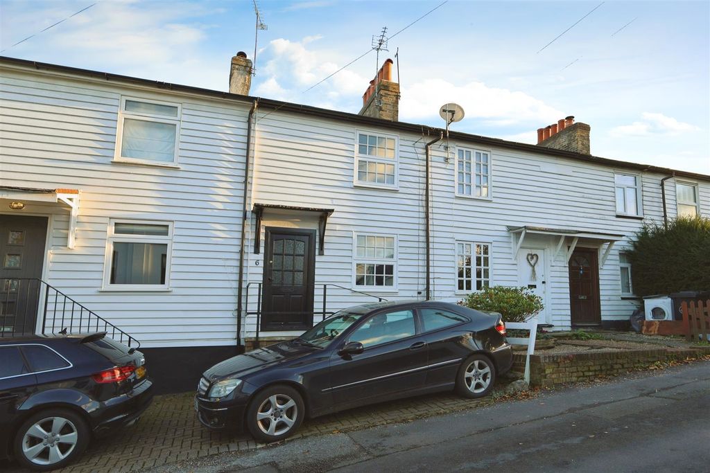 Property photo 1 of 13 Front