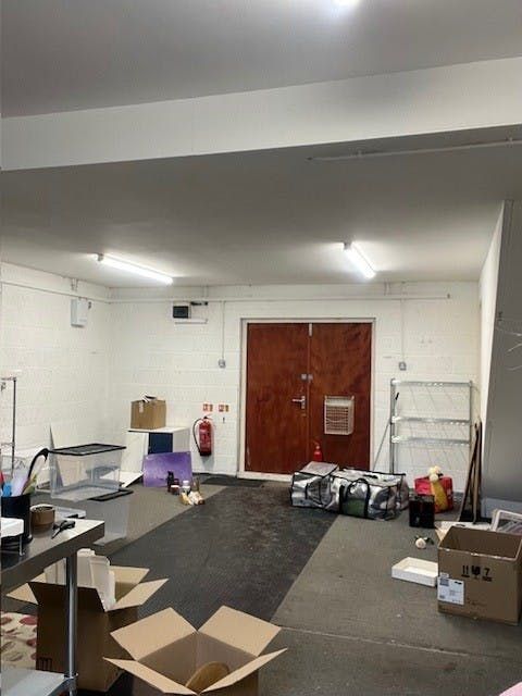 Property photo 3 of 6 16A Internal E.Jpg