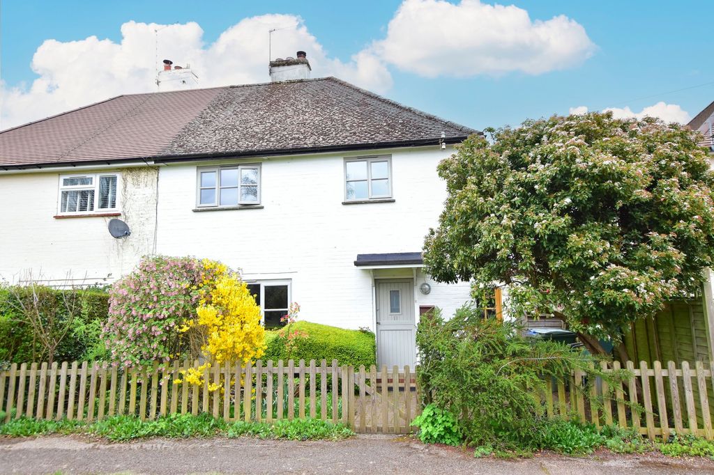 Property photo 2 of 39