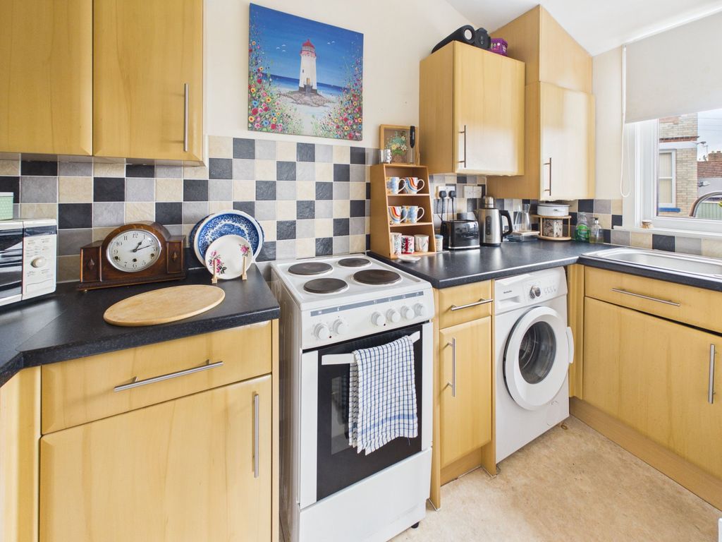 Property photo 2 of 3