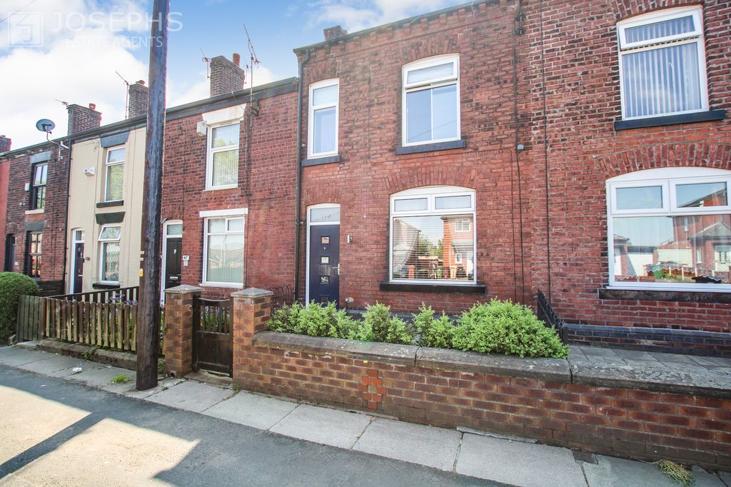 Property photo 1 of 27