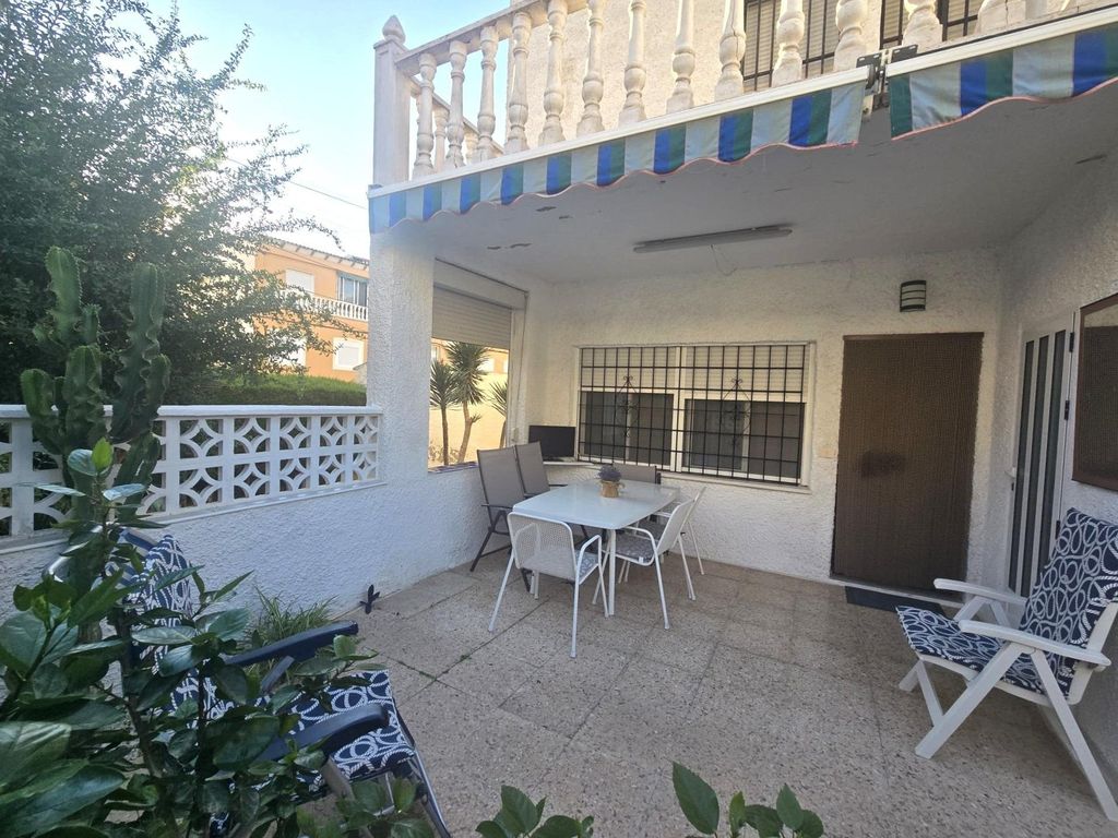 Property photo 2 of 42