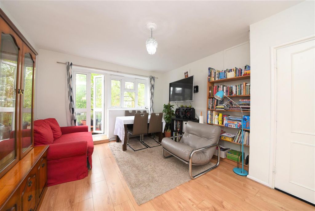 Property photo 2 of 8 11_Lochleven_Pic_2.Jpg