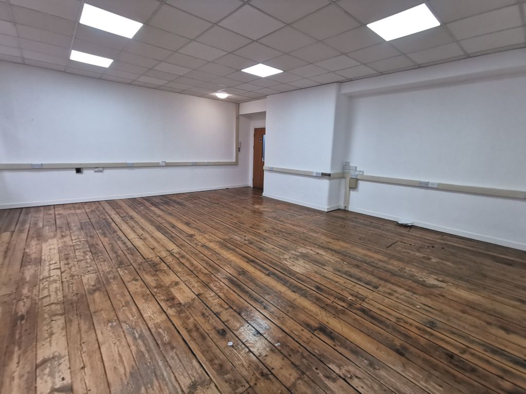 Property photo 2 of 3