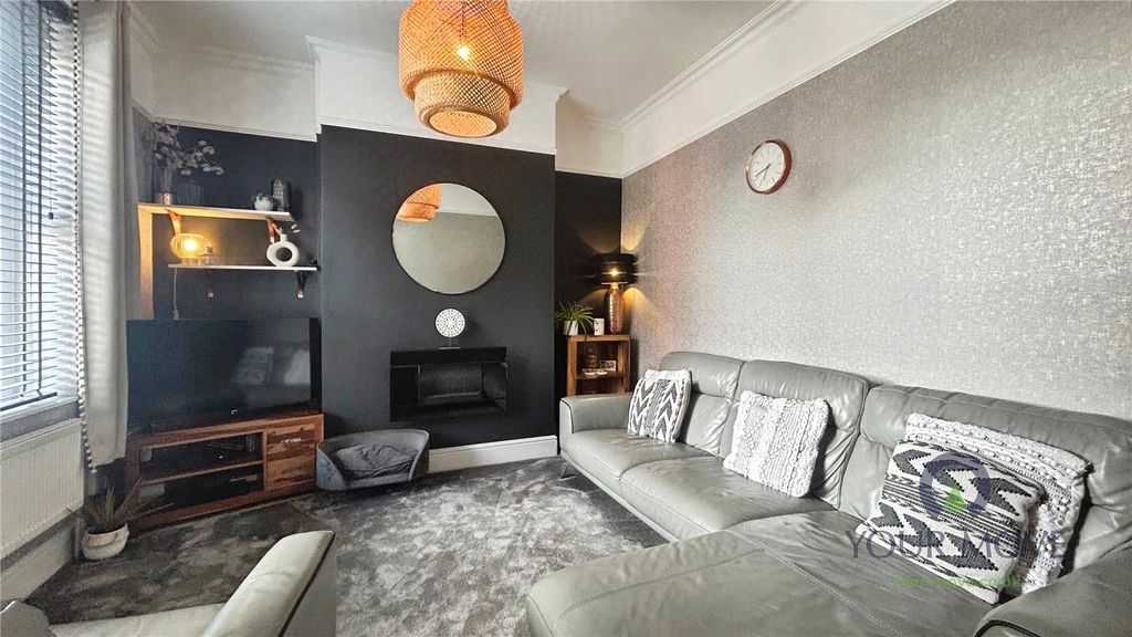 Property photo 2 of 14 Picture No. 02