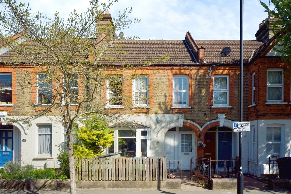 Property photo 1 of 15 Photo