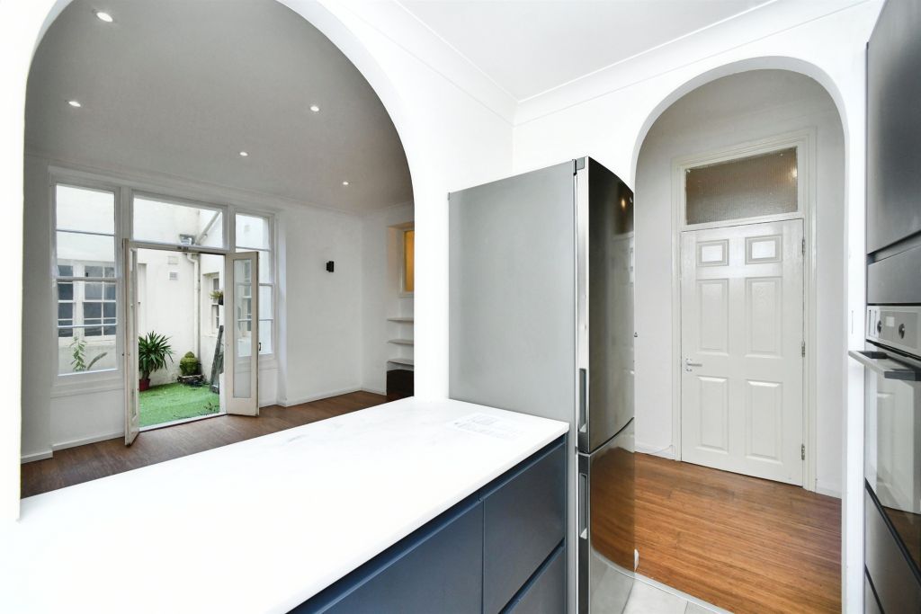 Property photo 3 of 15 Image