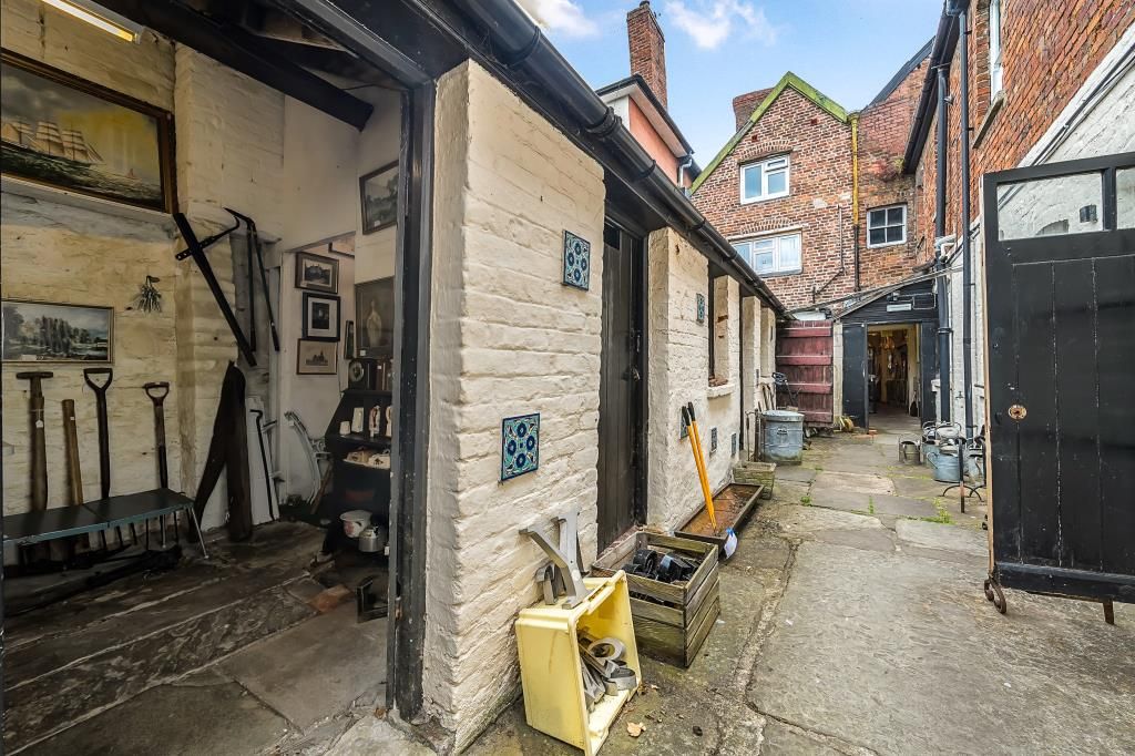 Property photo 2 of 22 Photos