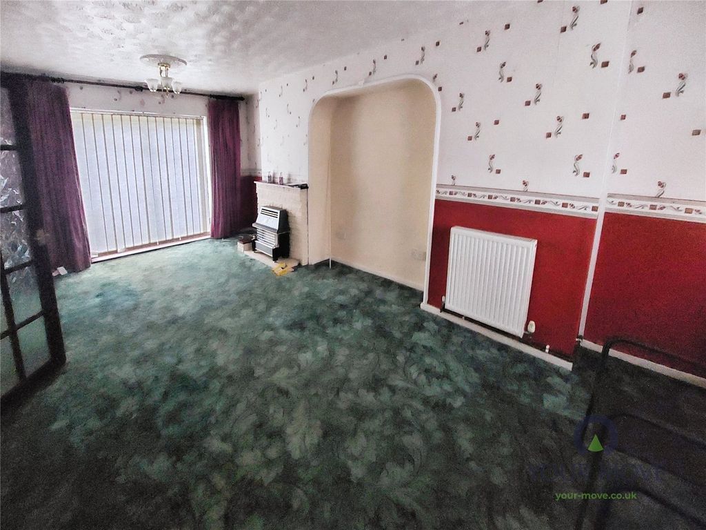 Property photo 3 of 7 Lounge