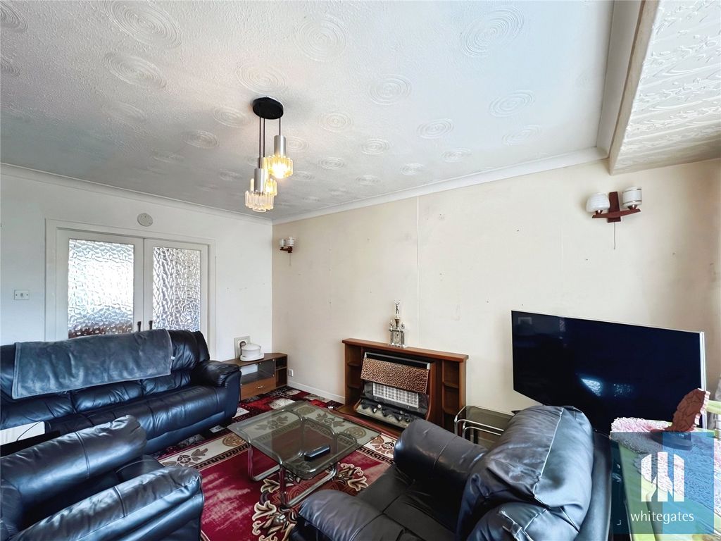 Property photo 3 of 15 Picture No. 04