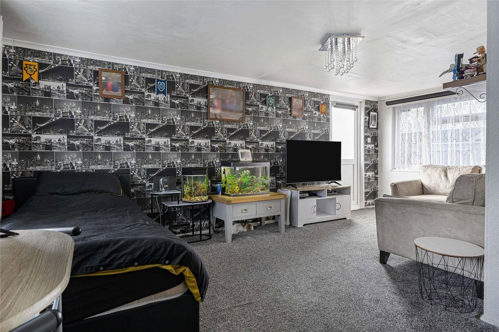 Property photo 3 of 13 Picture No. 11