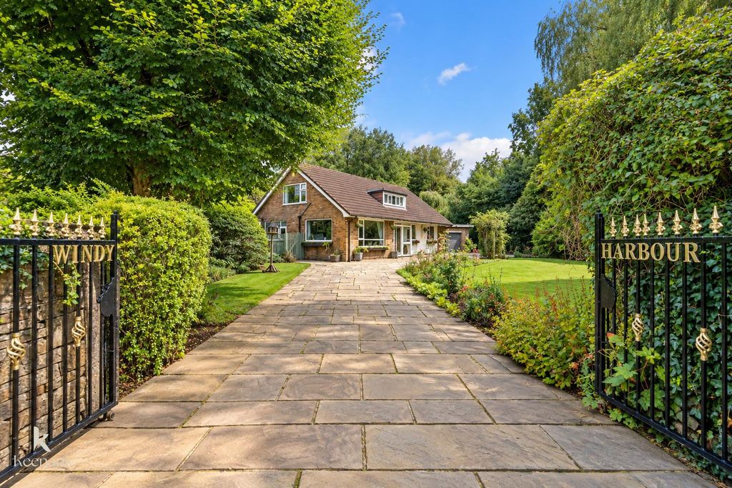 Property photo 1 of 74 1.Jpg
