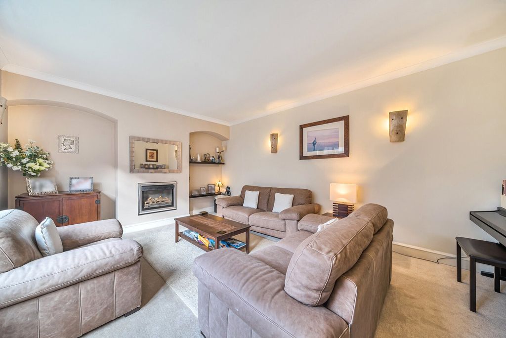 Property photo 2 of 23 Picture No. 02