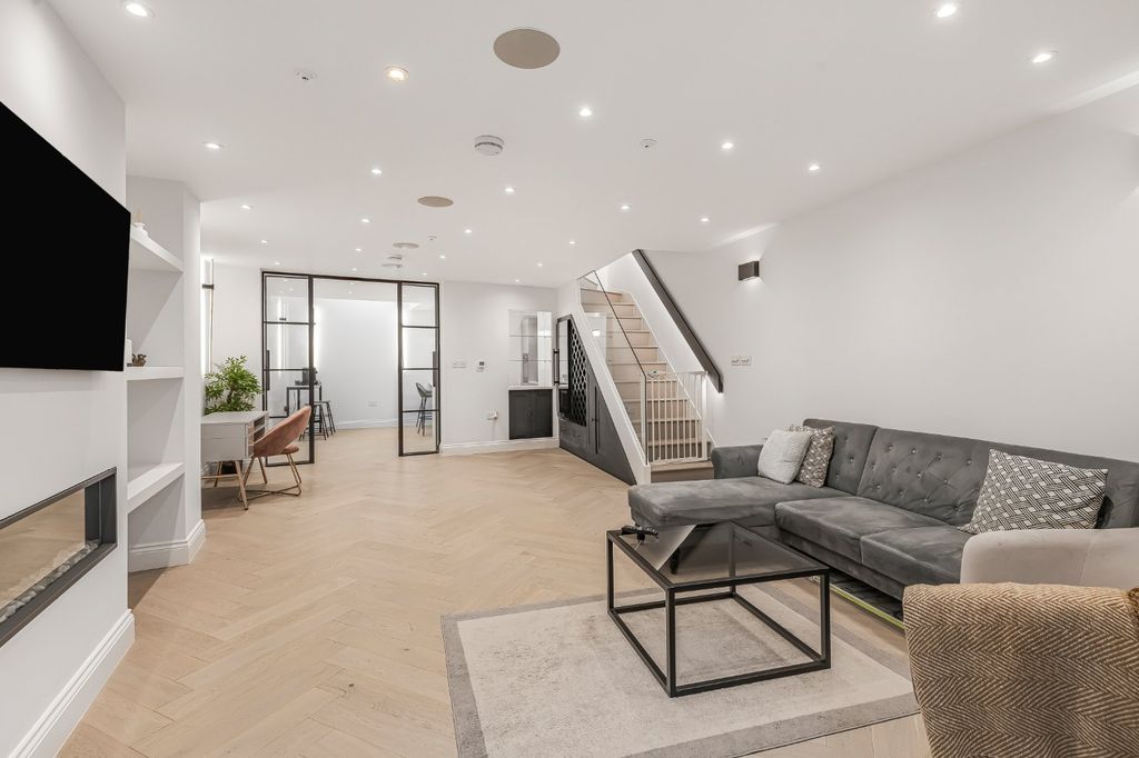 Property photo 1 of 13 Picture No. 33