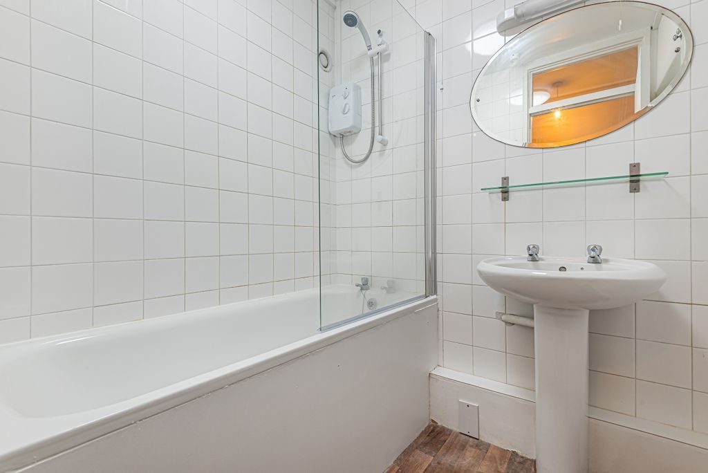 Property photo 2 of 8 808422 (5)