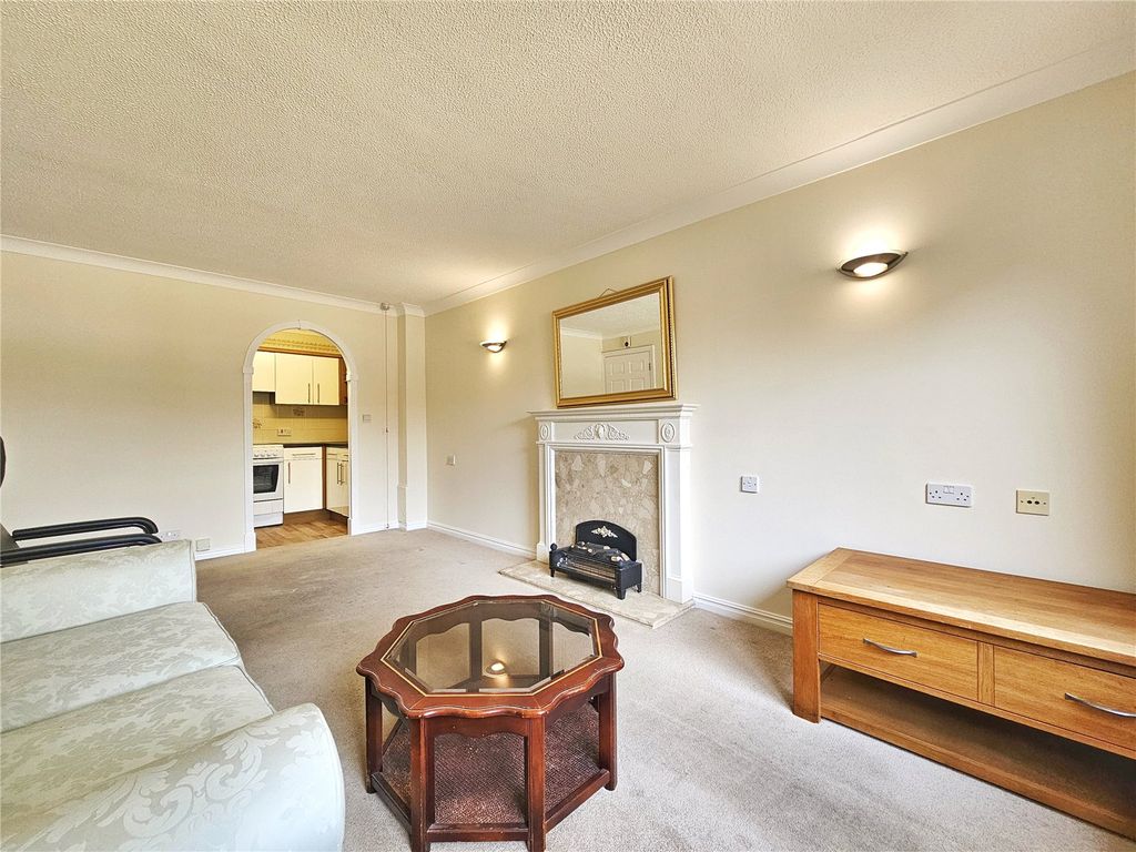 Property photo 3 of 9 Picture No. 13