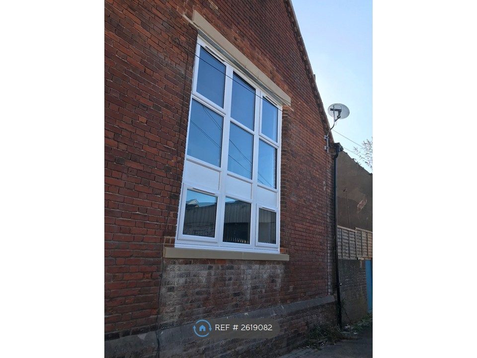 Property photo 1 of 4
