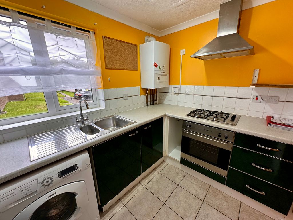 Property photo 3 of 9